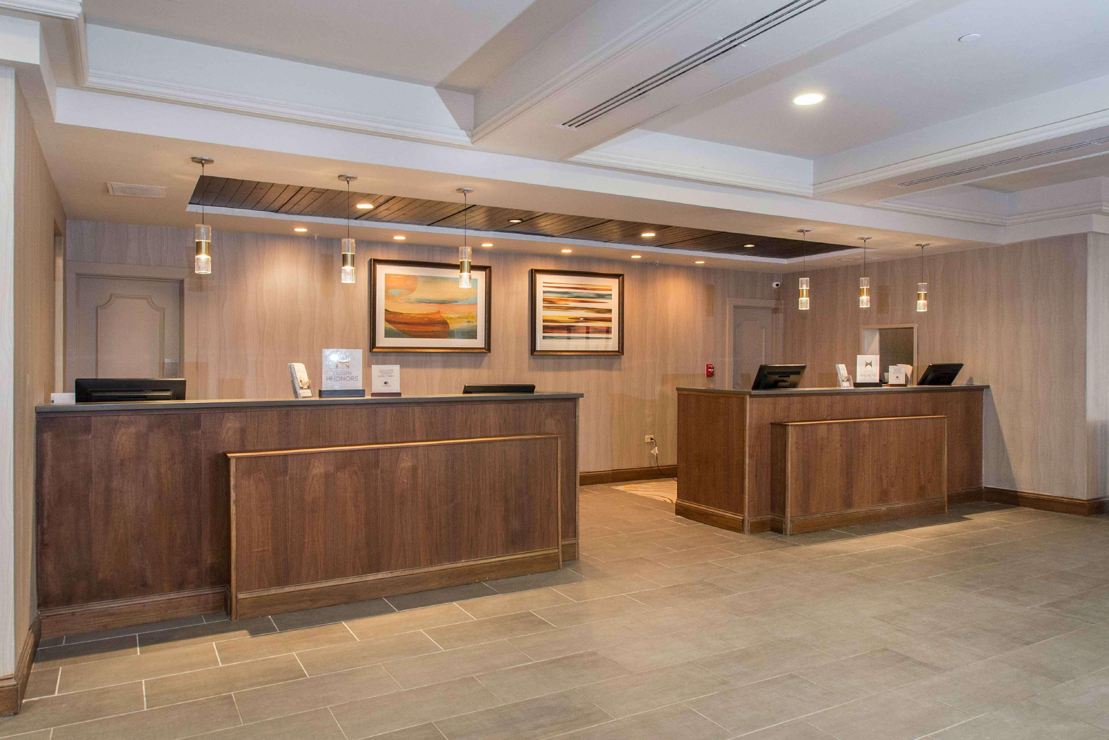 Doubletree By Hilton Cleveland East Beachwood Exterior foto